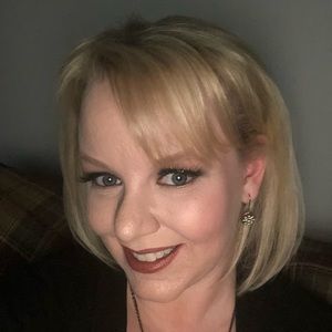 Meet your Posher, Kristi